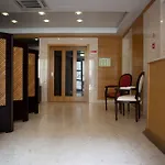 Отель Portuense 2*