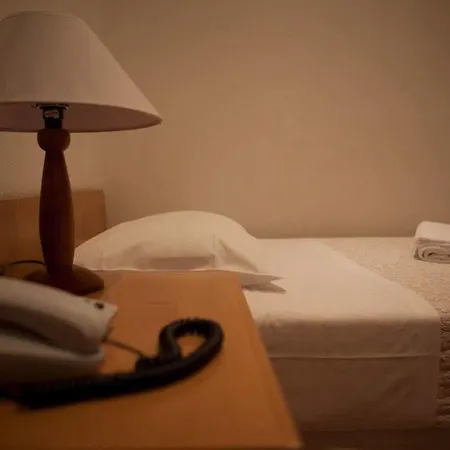 Portuense Hotel 2*