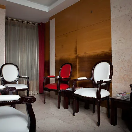 Portuense Hotel